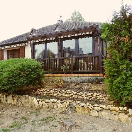 Magnifique Pavillon Лонжюмо
